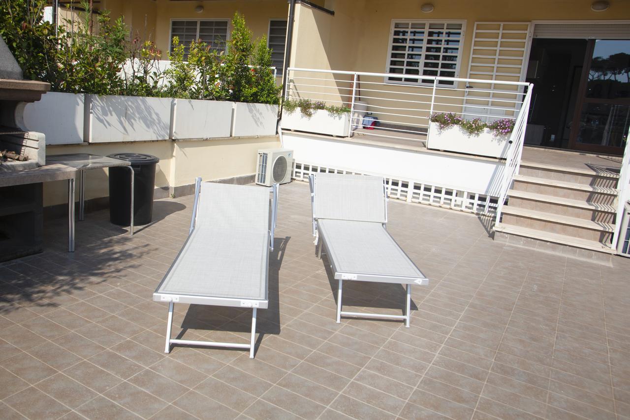Alloggio Parco Di Plinio Apartment Infernetto Luaran gambar