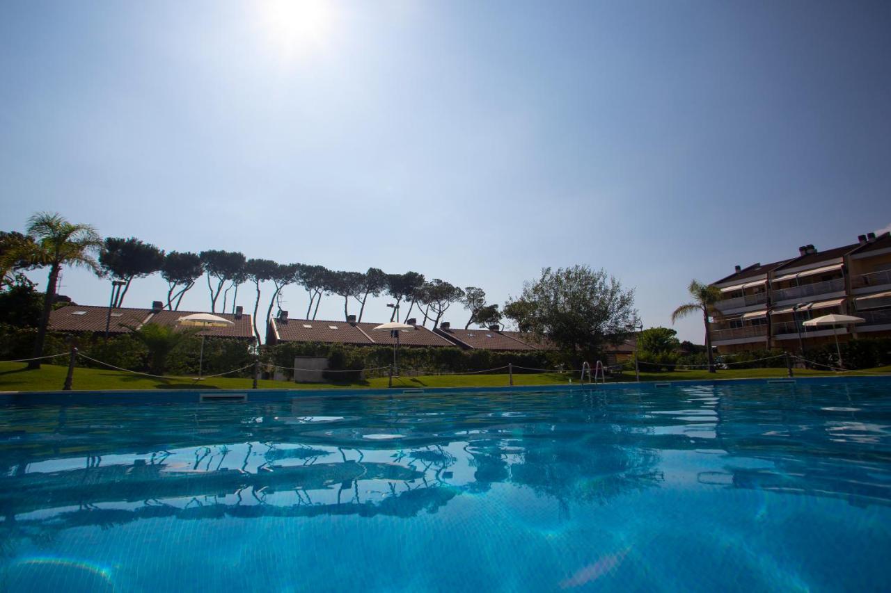 Alloggio Parco Di Plinio Apartment Infernetto Luaran gambar
